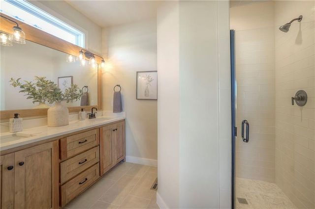 17079 W 168th Place, Olathe, KS 66062