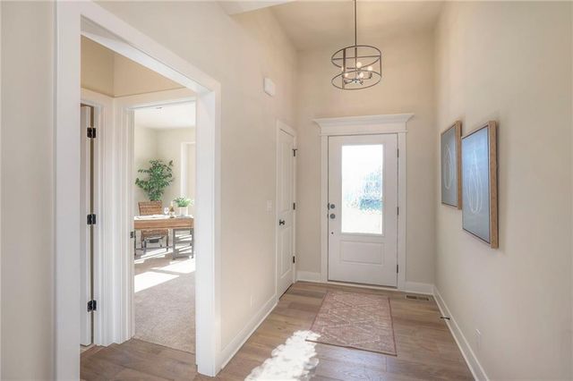 17079 W 168th Place, Olathe, KS 66062