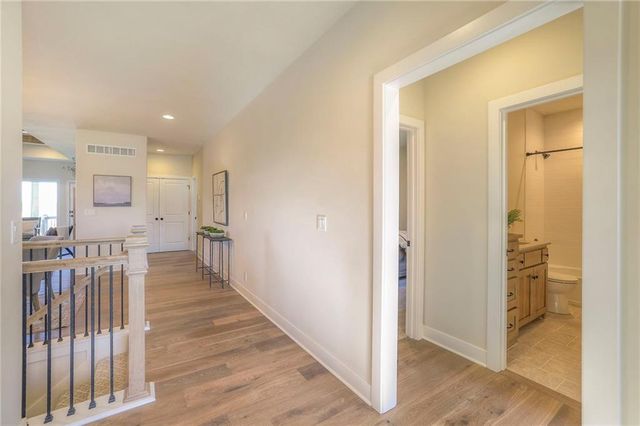 17079 W 168th Place, Olathe, KS 66062