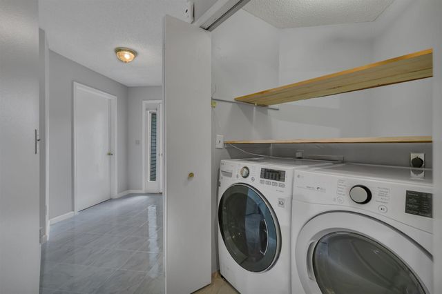 1403 33rd Avenue N 23, Saint Cloud, MN 56303