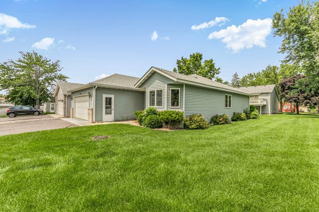 1403 33rd Avenue N 23, Saint Cloud, MN 56303