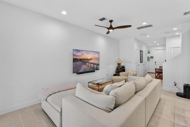 1823 Sandpiper Pointe Place 1823, Deerfield Beach, FL 33442
