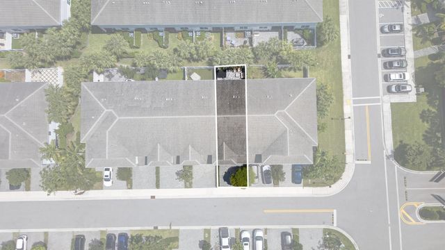 1823 Sandpiper Pointe Place 1823, Deerfield Beach, FL 33442