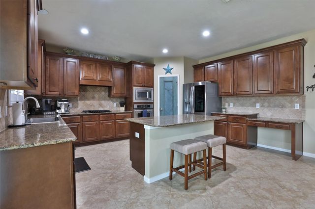 6931 Lotus Creek Court, Spring, TX 77379