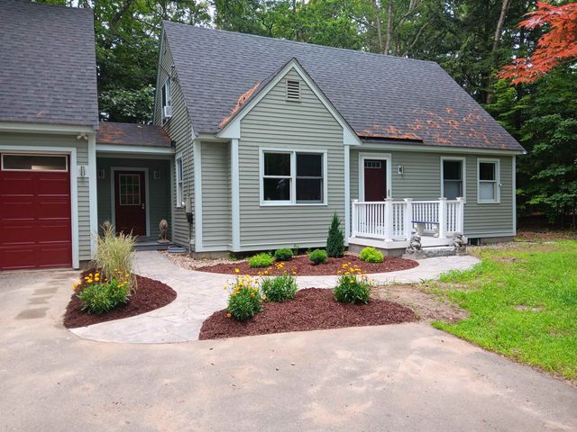 22 Brae Burn Road, Moultonborough, NH 03254