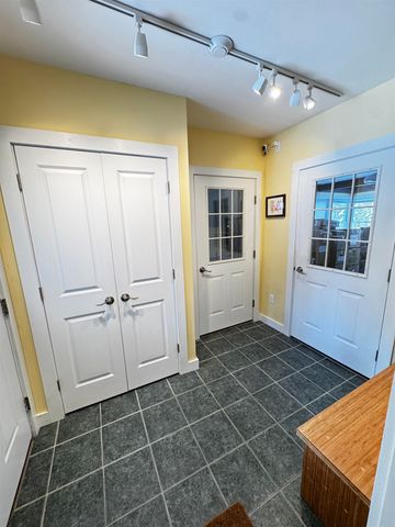 22 Brae Burn Road, Moultonborough, NH 03254