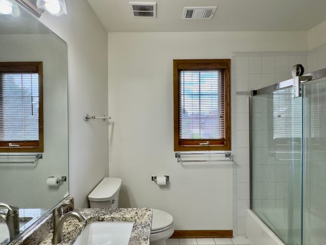 10433 Amber Lane, Orland Park, IL 60467