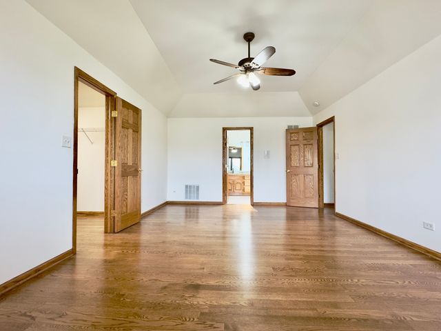 10433 Amber Lane, Orland Park, IL 60467