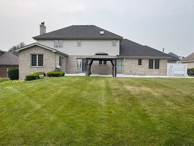 10433 Amber Lane, Orland Park, IL 60467
