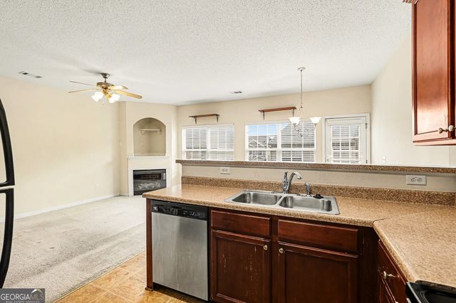 7676 Rutgers Circle, Fairburn, GA 30213