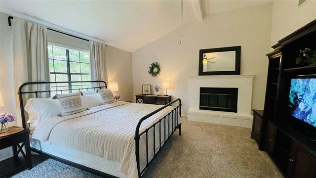155 April Waters Drive N, Conroe, TX 77356