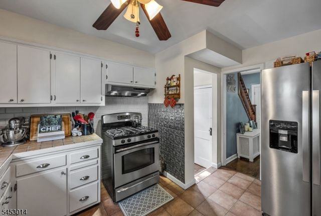 58 Hudson St, Little Falls Twp., NJ 07424