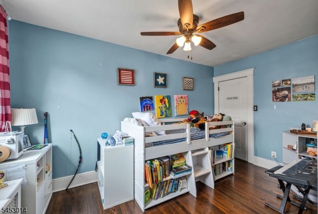 58 Hudson St, Little Falls Twp., NJ 07424