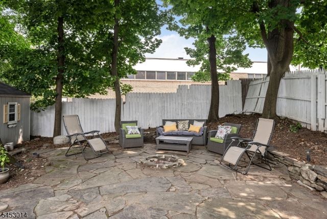 58 Hudson St, Little Falls Twp., NJ 07424