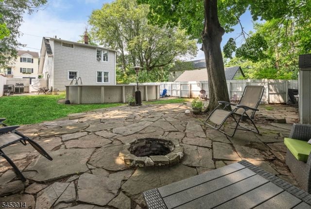 58 Hudson St, Little Falls Twp., NJ 07424