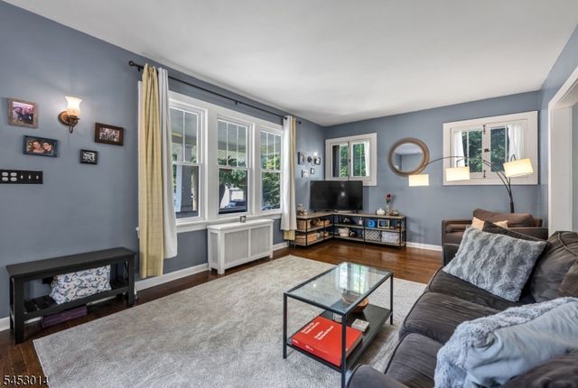 58 Hudson St, Little Falls Twp., NJ 07424