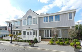 27 Beach Road, 100A, Monmouth Beach, NJ 07750