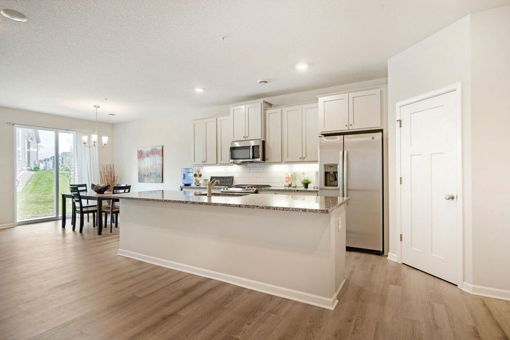 6571 Jocelyn Avenue S, Cottage Grove, MN 55016 — photo 3