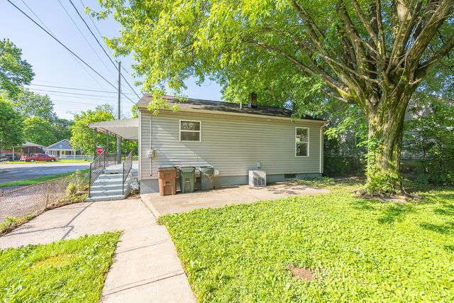 2213 Oxford State Road, Middletown, OH 45044