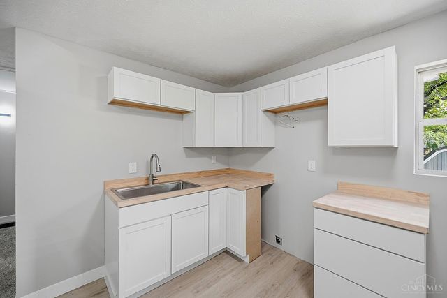 2213 Oxford State Road, Middletown, OH 45044