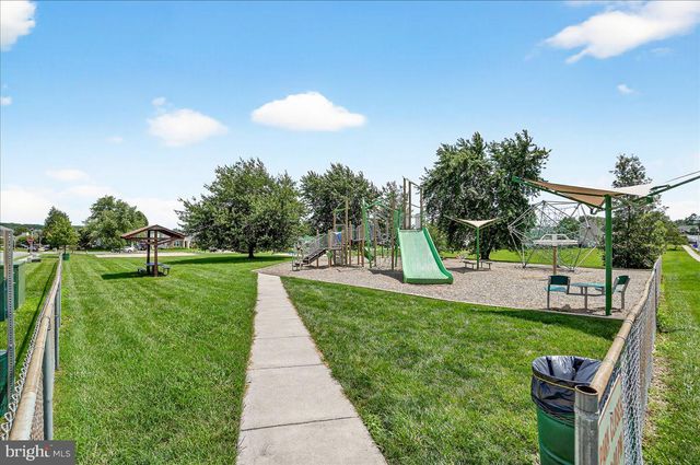 17 WESTVIEW DR, Thurmont, MD 21788