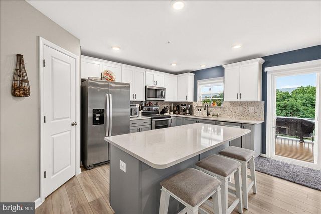17 WESTVIEW DR, Thurmont, MD 21788