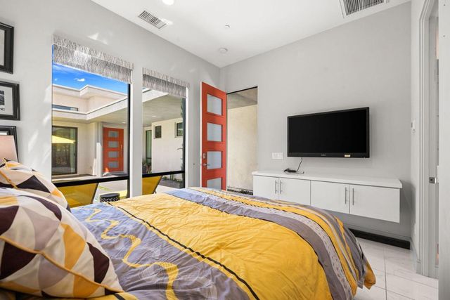 185 Vibe Way, Palm Springs, CA 92262