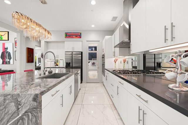 185 Vibe Way, Palm Springs, CA 92262