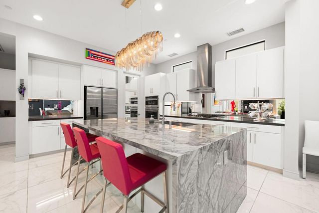 185 Vibe Way, Palm Springs, CA 92262