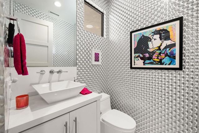 185 Vibe Way, Palm Springs, CA 92262