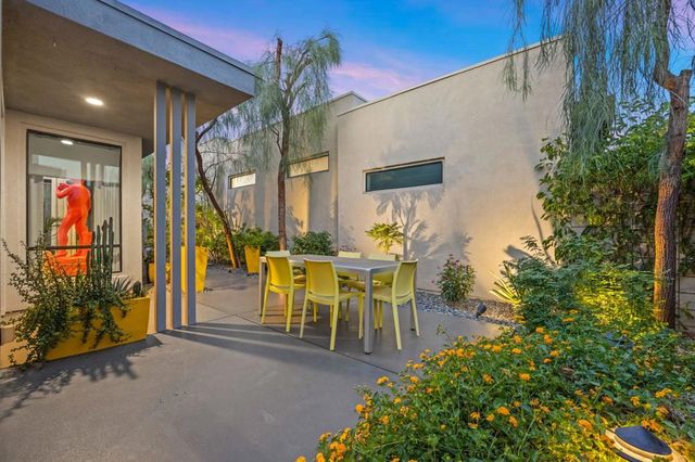185 Vibe Way, Palm Springs, CA 92262