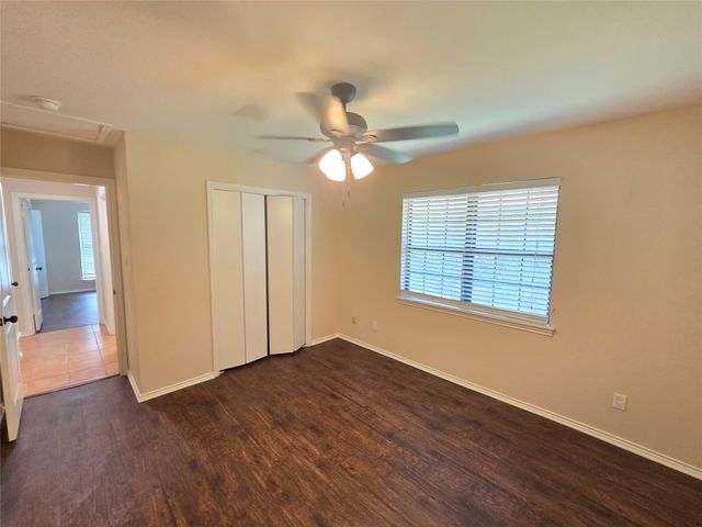 1507 Clover Hill Road, Mansfield, TX 76063