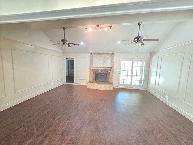 1507 Clover Hill Road, Mansfield, TX 76063