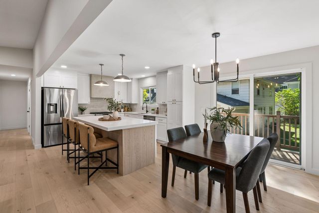 5516 Warden Avenue, Edina, MN 55436