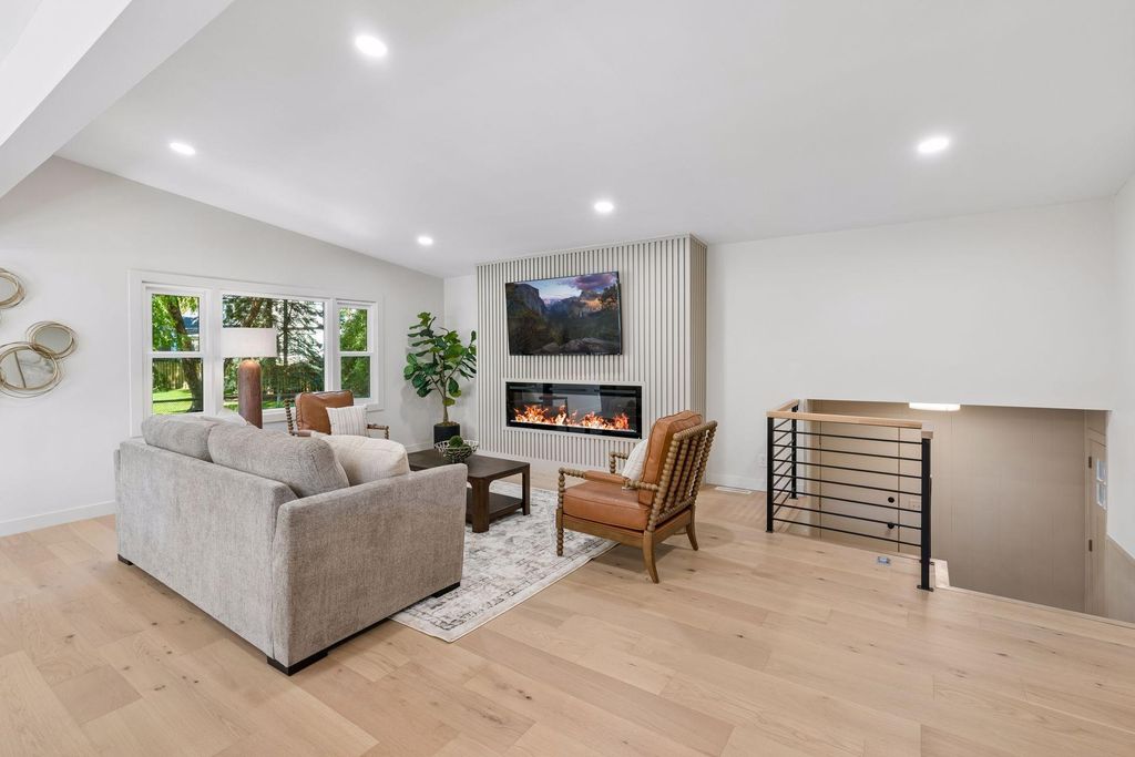 5516 Warden Avenue, Edina, MN 55436 — photo 5