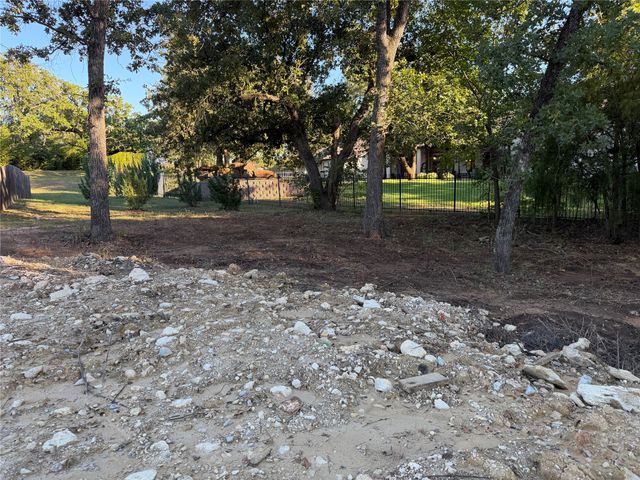 100 Shady Brook Court, Joshua, TX 76058