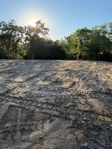 100 Shady Brook Court, Joshua, TX 76058