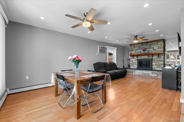 59 Slate Lane, Levittown, NY 11756