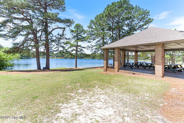 106 Cardinal Lane, West End, NC 27376