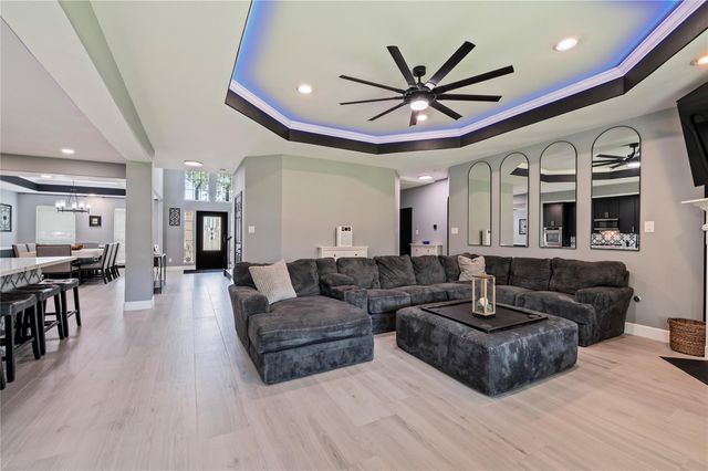 1565 Segovia Drive, League City, TX 77573