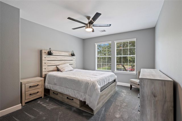 1565 Segovia Drive, League City, TX 77573