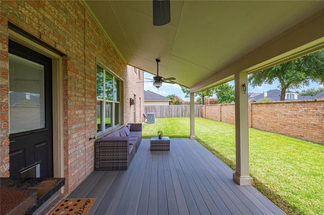 1565 Segovia Drive, League City, TX 77573