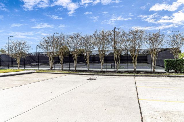 1565 Segovia Drive, League City, TX 77573
