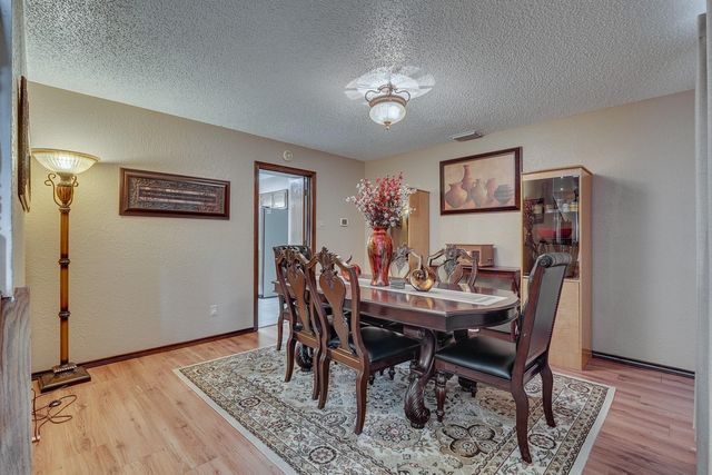 504 Estate Drive, Grand Prairie, TX 75052