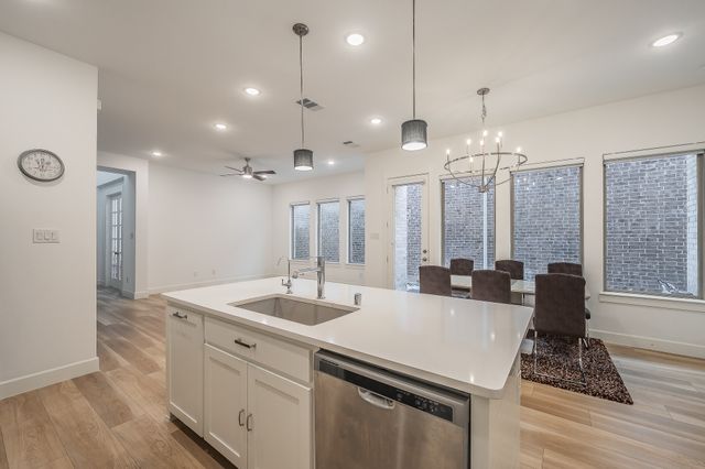 256 Harbor Hills Drive, Flower Mound, TX 75028