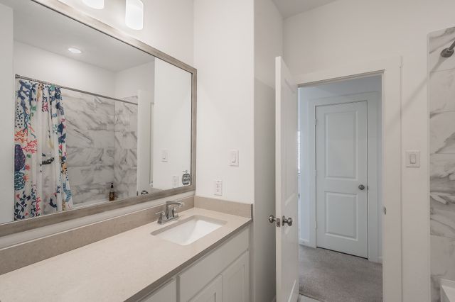 256 Harbor Hills Drive, Flower Mound, TX 75028