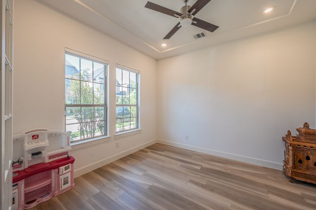 256 Harbor Hills Drive, Flower Mound, TX 75028