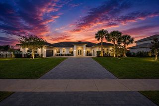 2031 Meadows Drive, Davie, FL 33324