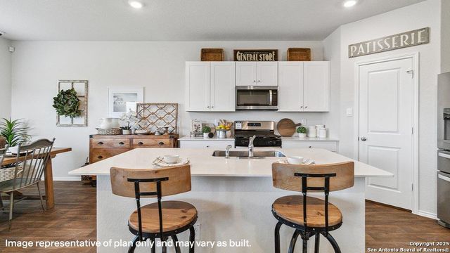 3018 Lindenwood Way, San Antonio, TX 78245