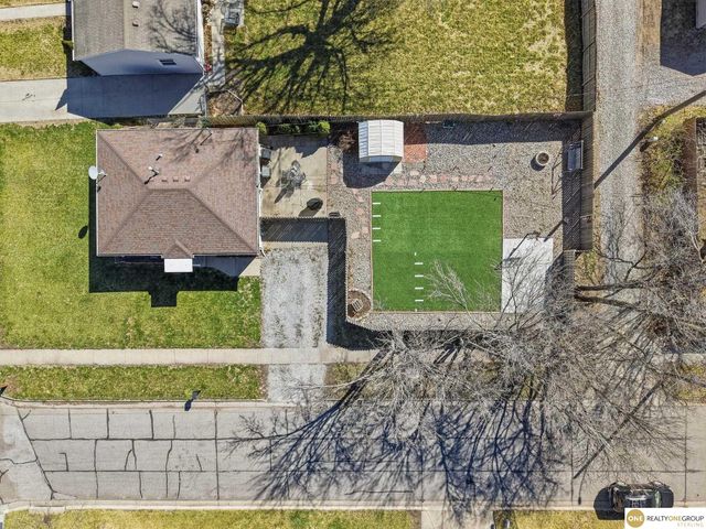 4040 N 71st Street, Lincoln, NE 68507